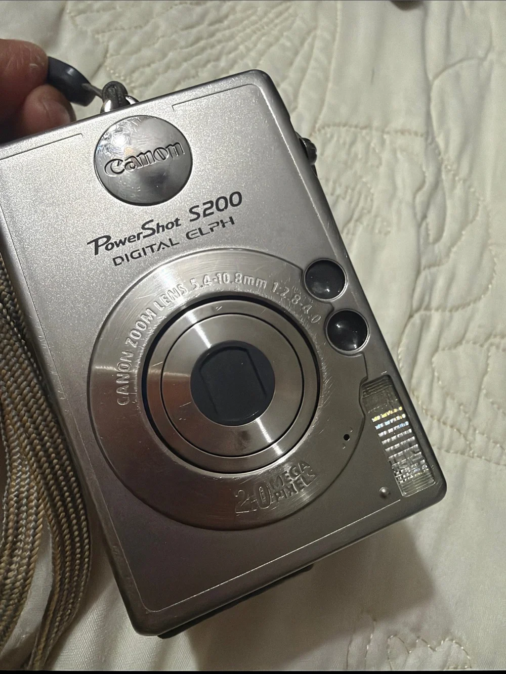 Canon Power Shot S200